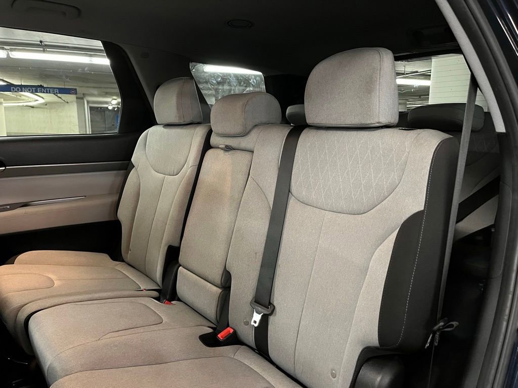 Used 2021 Hyundai Palisade SE image 17
