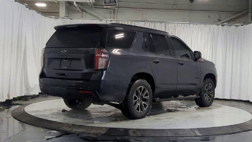 Used 2023 Chevrolet Tahoe Z71 w/ Luxury Package image 10
