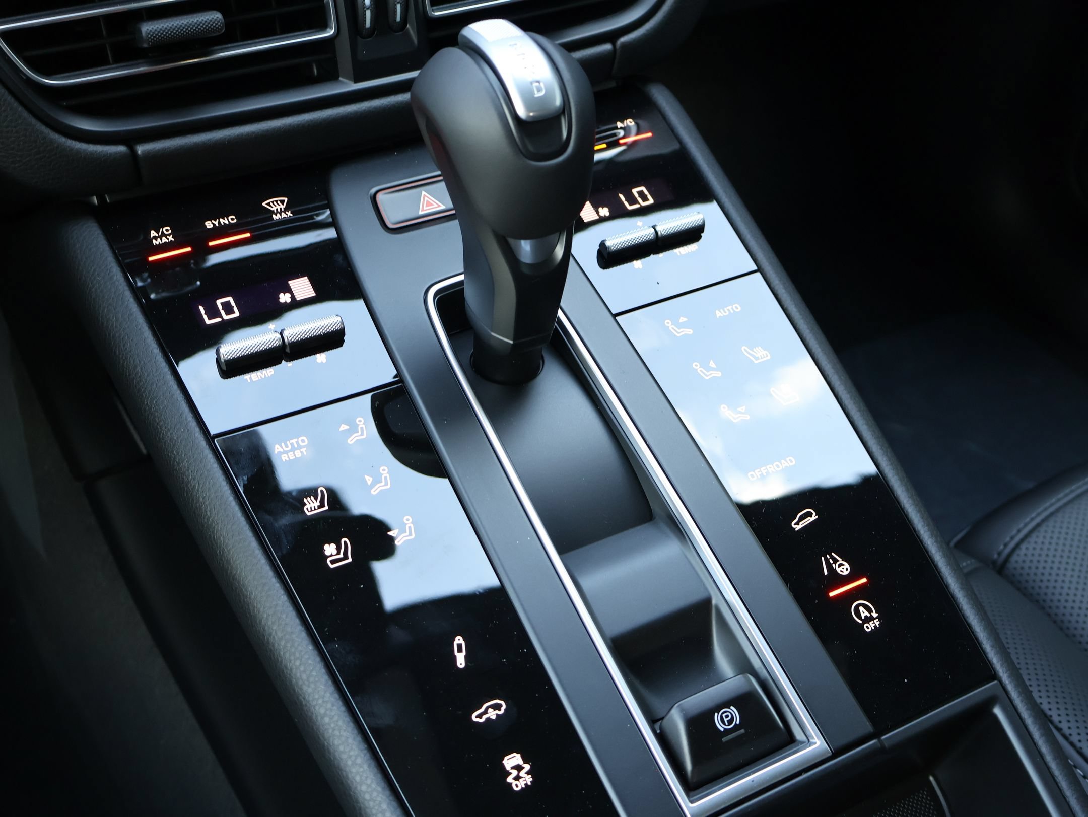 New 2026 Porsche Macan S AWD/4WD image 20