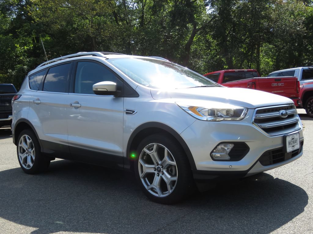 Used 2017 Ford Escape Titanium w/ Equipment Group 301A AWD/4WD image 3