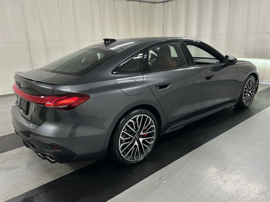 Used 2025 Audi S5 Premium Plus image 2