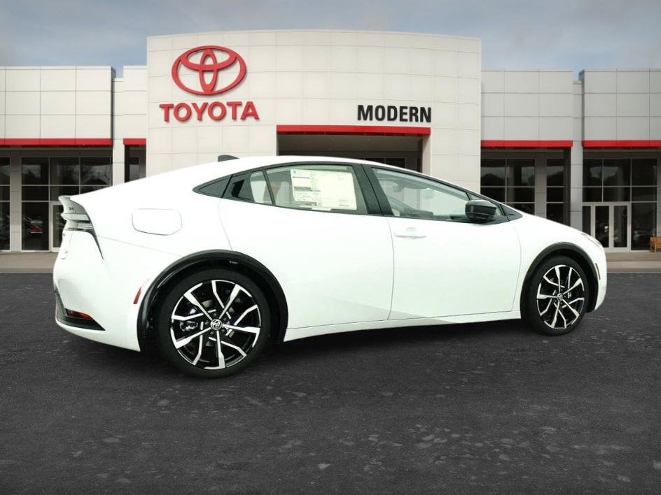 New 2026 Toyota Prius Plug-In Hybrid w/ Limited Premium Package FWD image 3