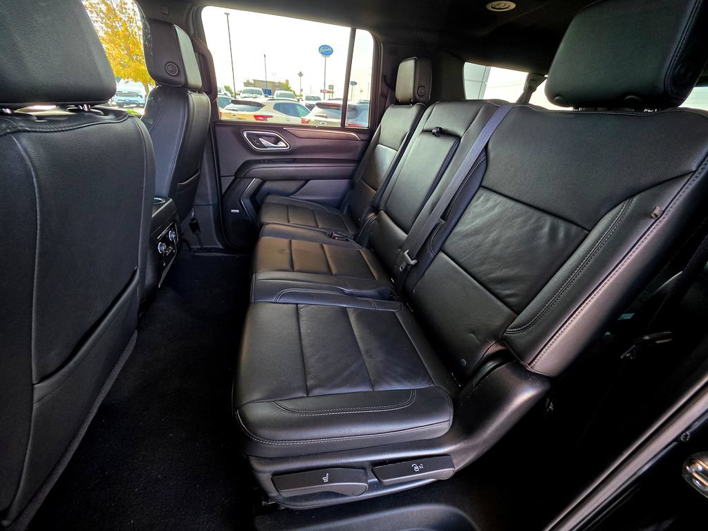 Used 2024 Chevrolet Suburban LT AWD/4WD image 58