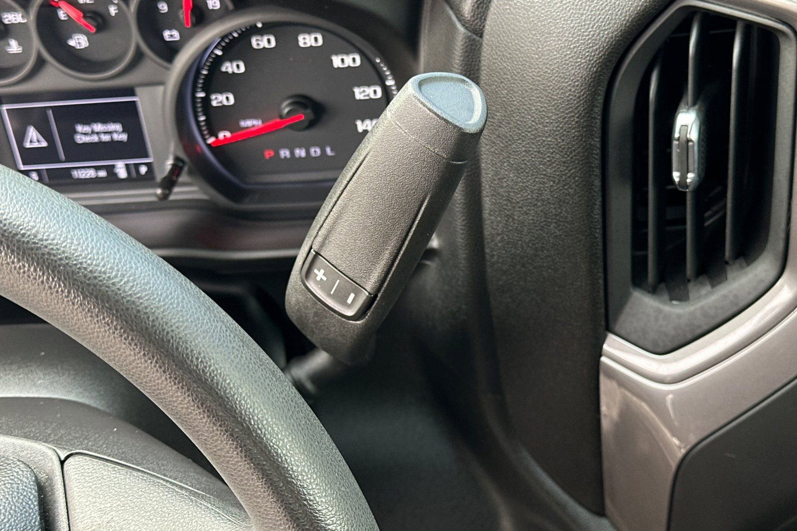 Used 2024 Chevrolet Silverado 1500 Custom image 27