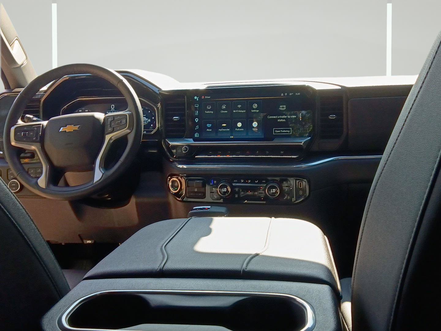 Used 2025 Chevrolet Silverado 1500 LTZ w/ Technology Package AWD/4WD image 25