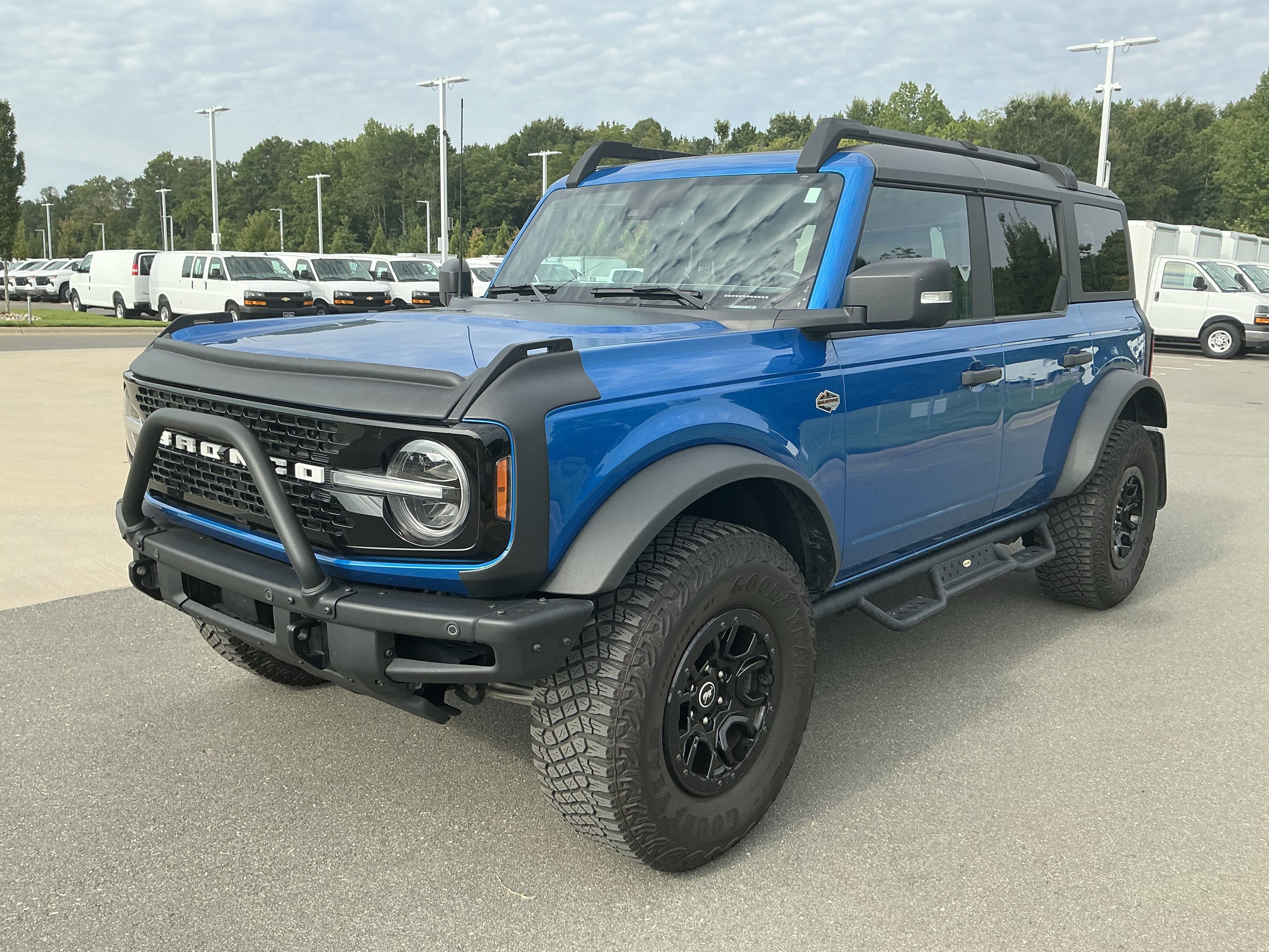 Used 2023 Ford Bronco Wildtrak AWD/4WD image 6