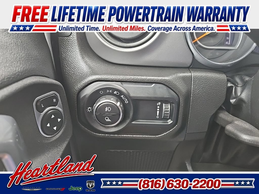 Used 2023 Jeep Gladiator Sport AWD/4WD image 49