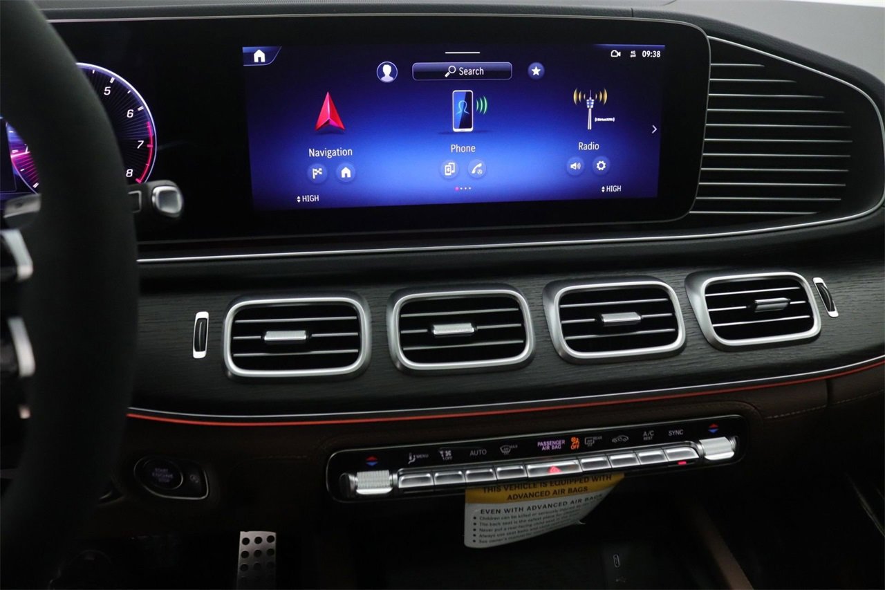 New 2026 Mercedes-Benz GLE 53 AMG 4MATIC image 6