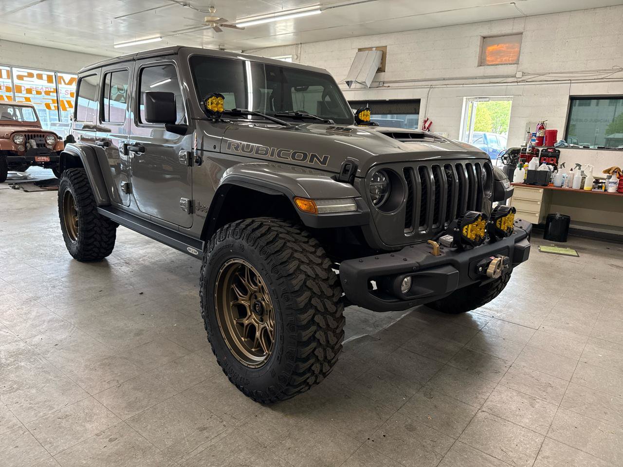 Used 2022 Jeep Wrangler Unlimited Rubicon w/ Xtreme Recon 35" Tire Package AWD/4WD image 74