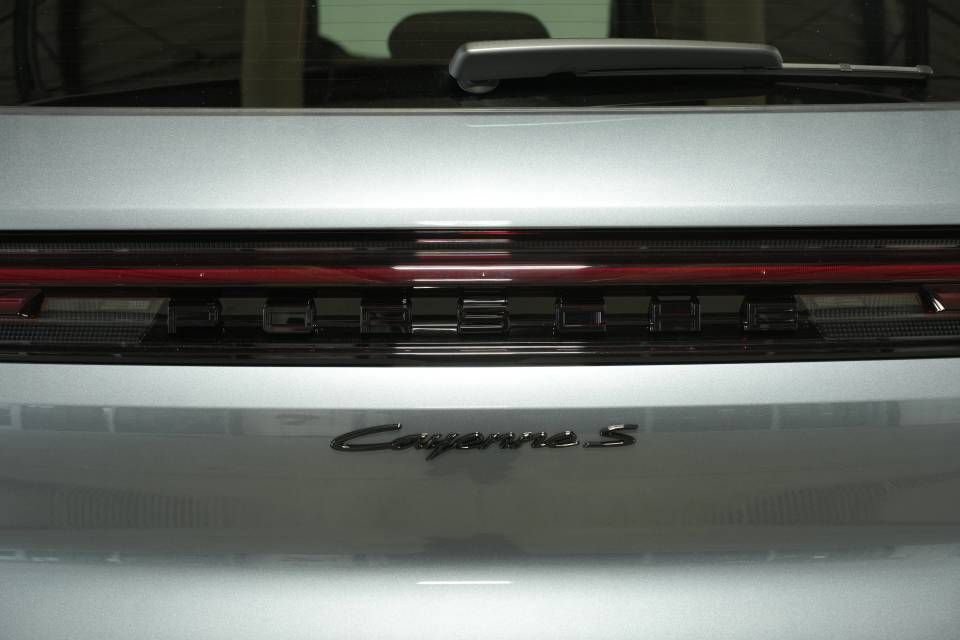 New 2026 Porsche Cayenne S image 40