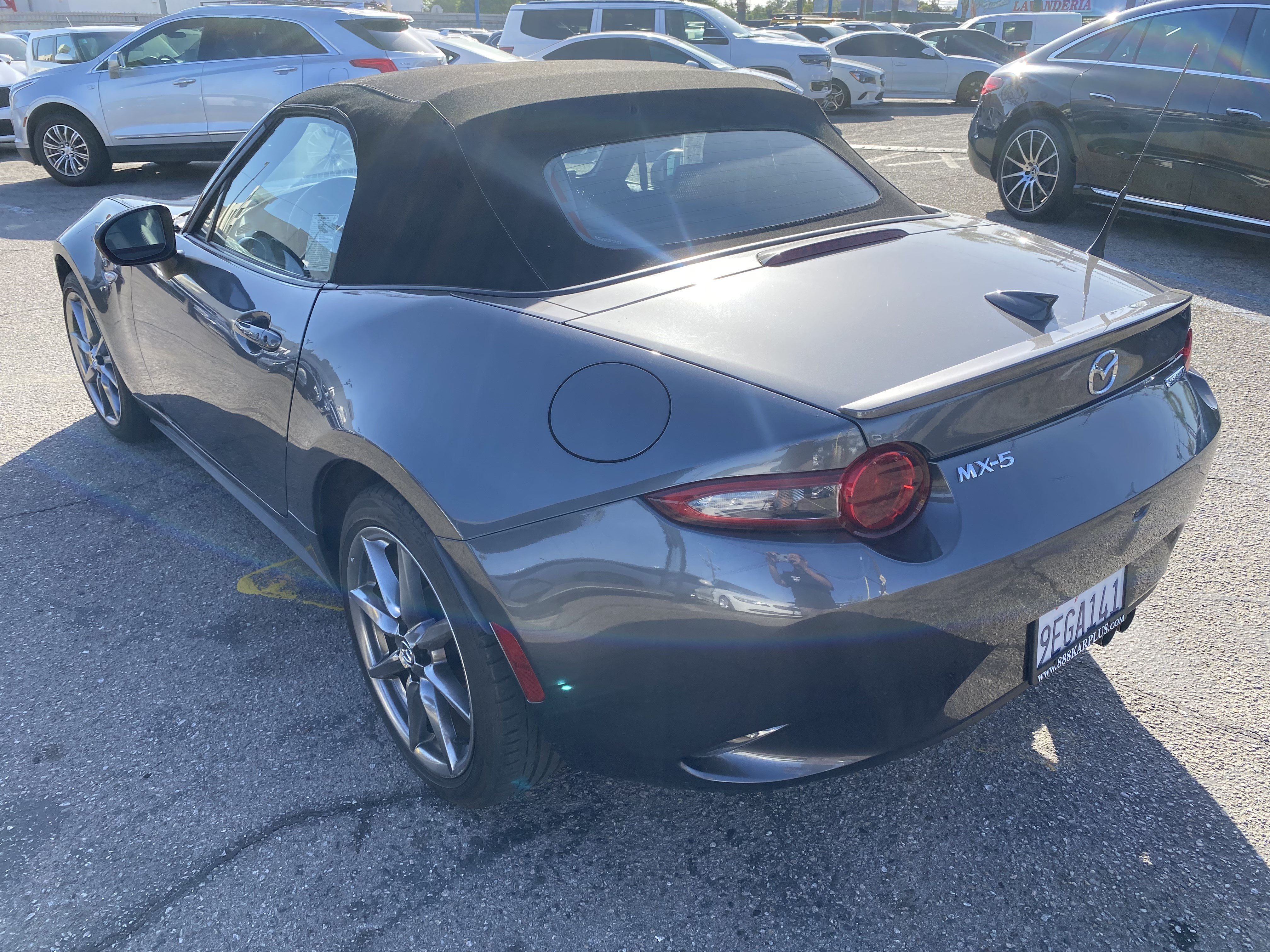 Used 2022 MAZDA MX-5 Miata Grand Touring w/ Weather Package RWD image 27