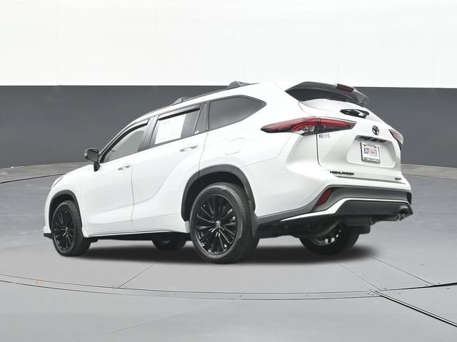 Used 2025 Toyota Highlander XSE AWD/4WD image 47