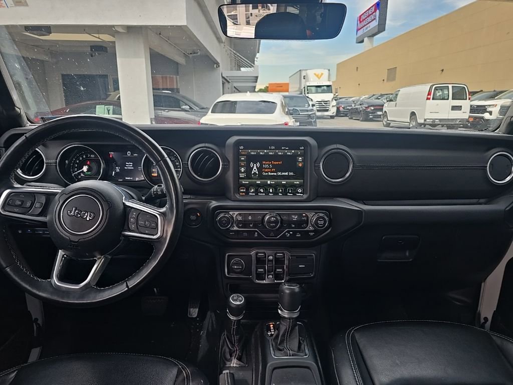 Used 2022 Jeep Wrangler Unlimited Sahara w/ Cold Weather Group image 6