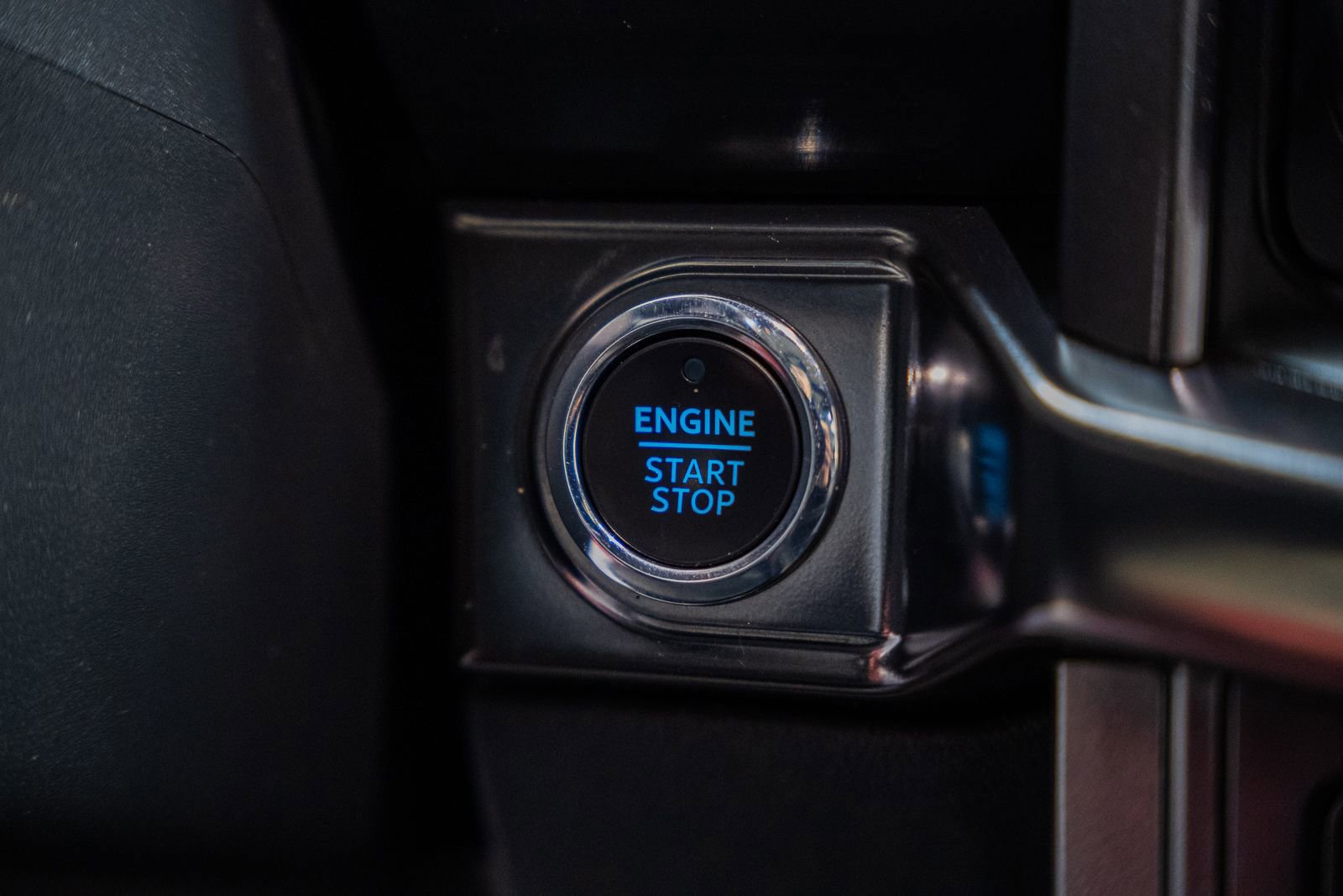 Certified 2023 Ford F150 Lariat w/ Equipment Group 502A High image 35