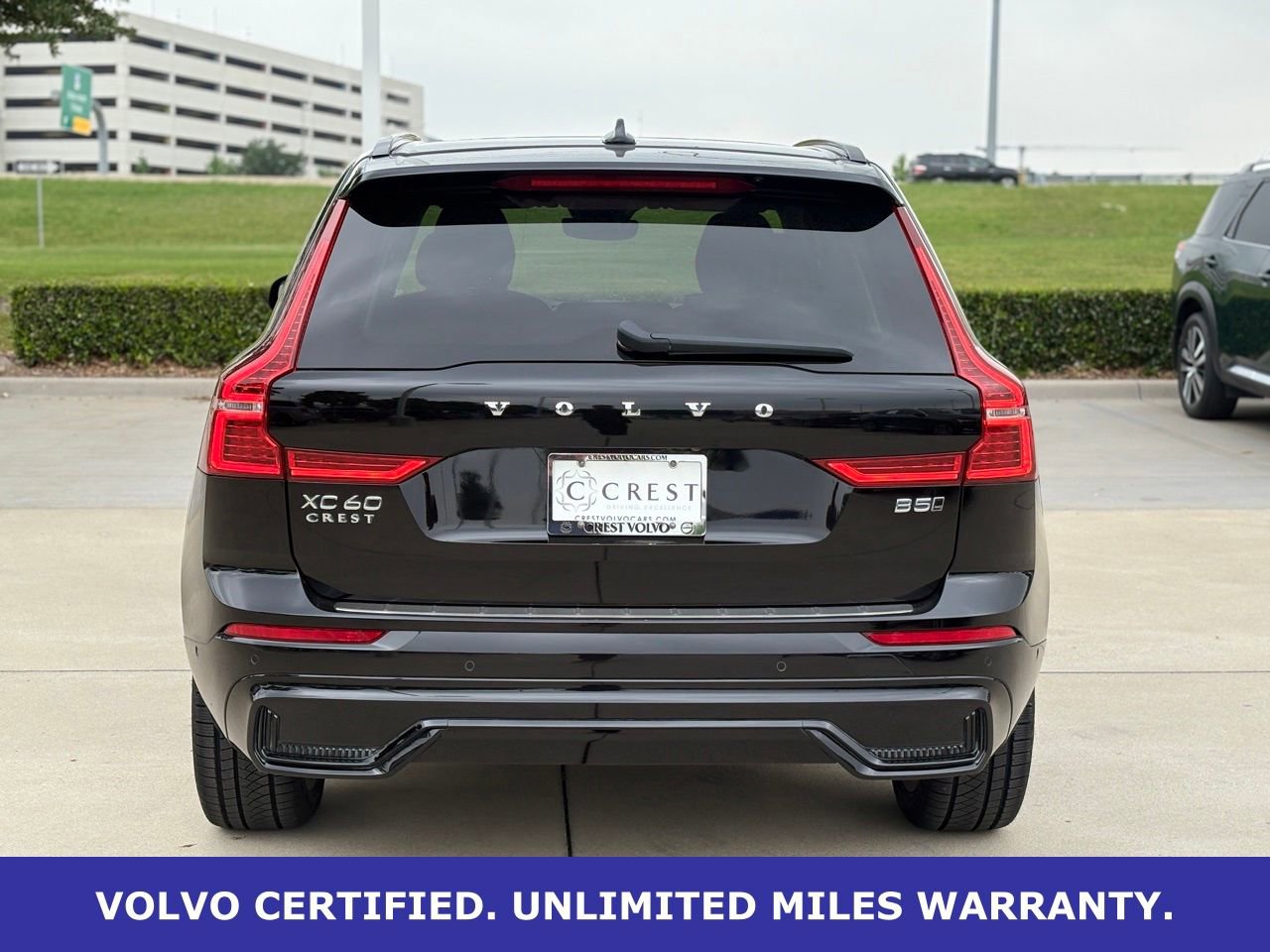 Certified 2024 Volvo XC60 B5 Plus w/ Protection Package Premier AWD/4WD image 7