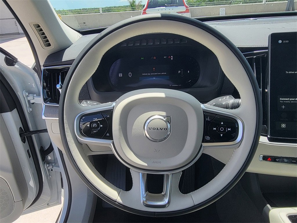 New 2026 Volvo XC90 B6 Ultra image 13