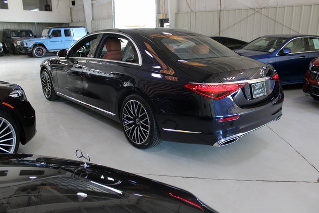 Used 2022 Mercedes-Benz S 500 4MATIC w/ 3D Technology Package image 46