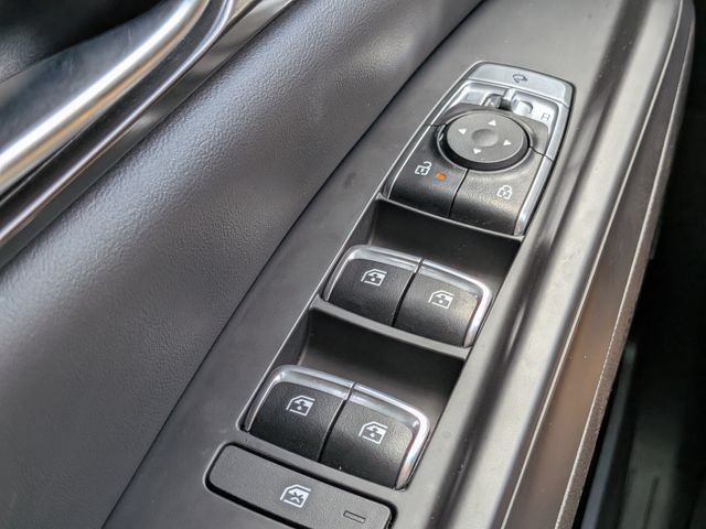 Certified 2026 Kia Carnival SX Prestige FWD image 24