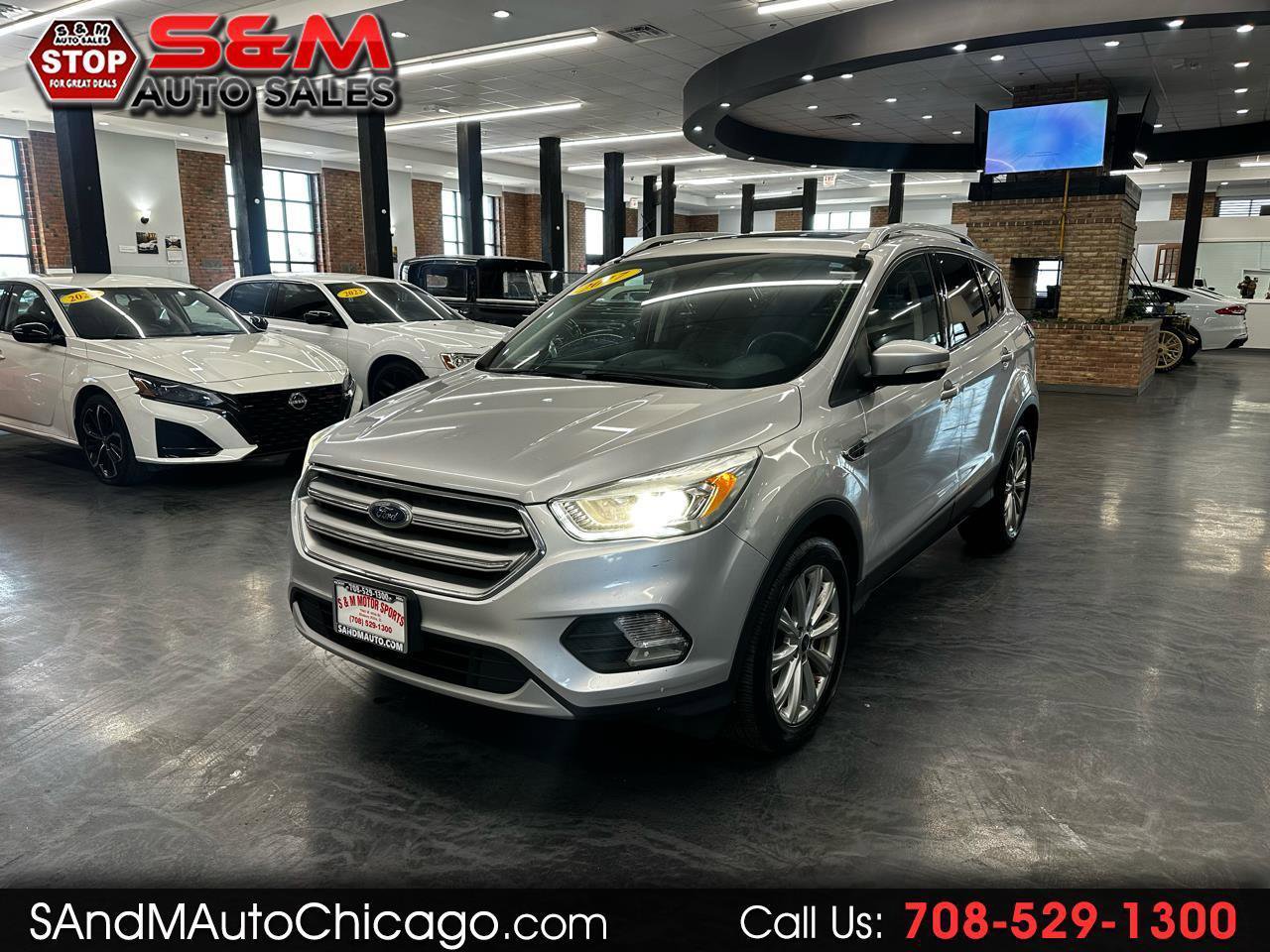Used 2017 Ford Escape Titanium FWD image 1