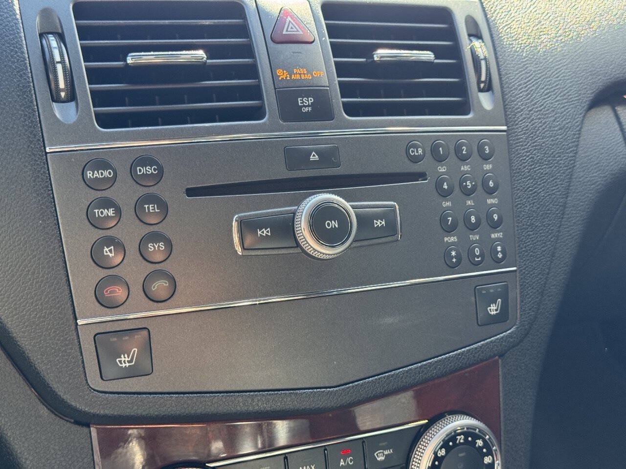 Used 2010 Mercedes-Benz C 300 Sedan image 34