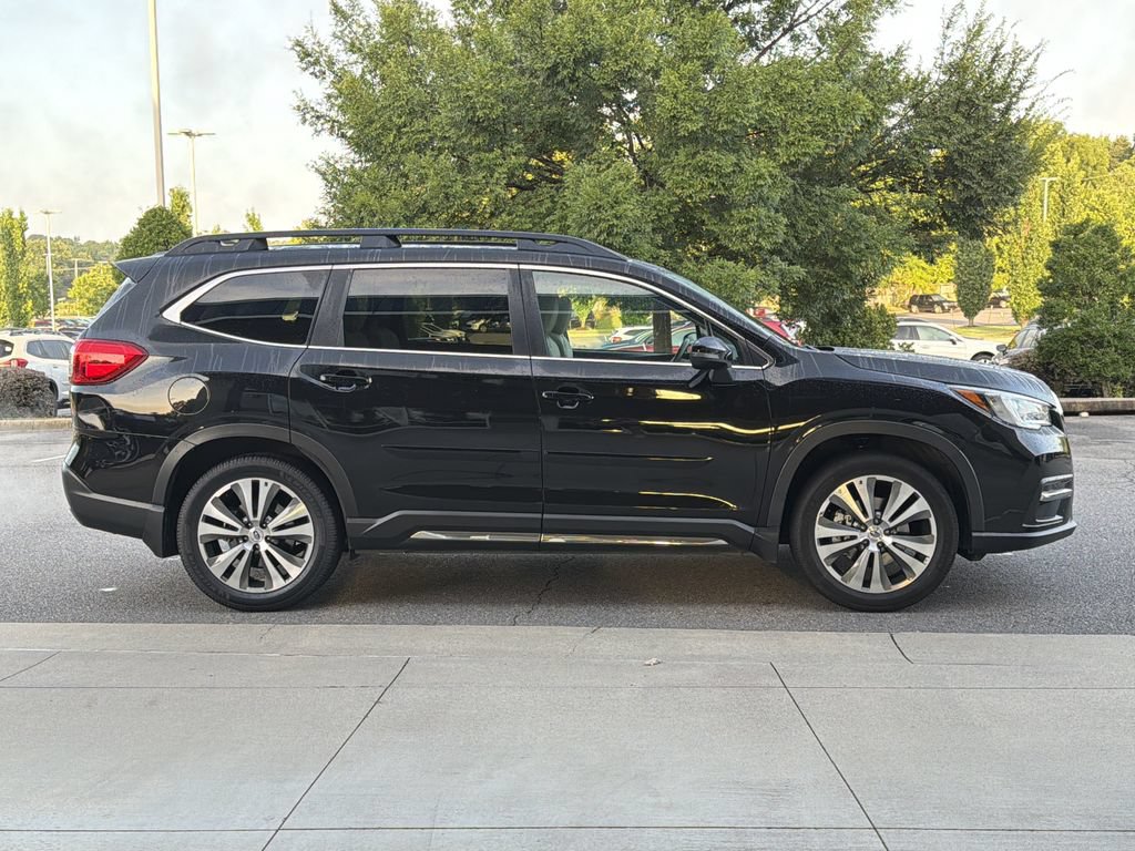 Used 2020 Subaru Ascent Limited w/ Technology Package AWD/4WD image 2