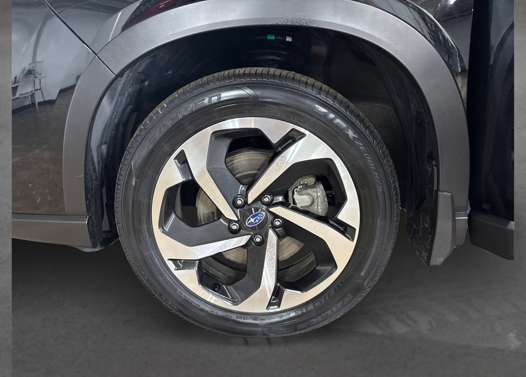 Used 2024 Subaru Forester Touring AWD/4WD image 12
