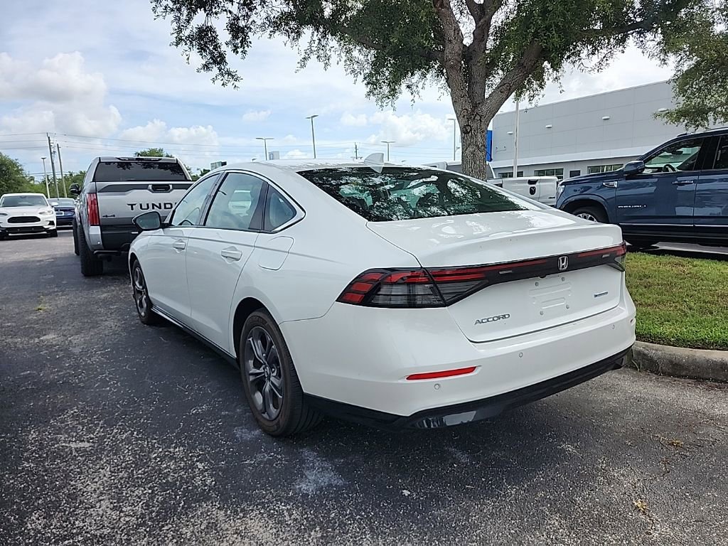 Used 2024 Honda Accord EX-L image 9