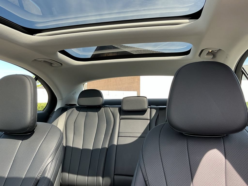 New 2027 Mercedes-Benz E 350 4MATIC Sedan image 12
