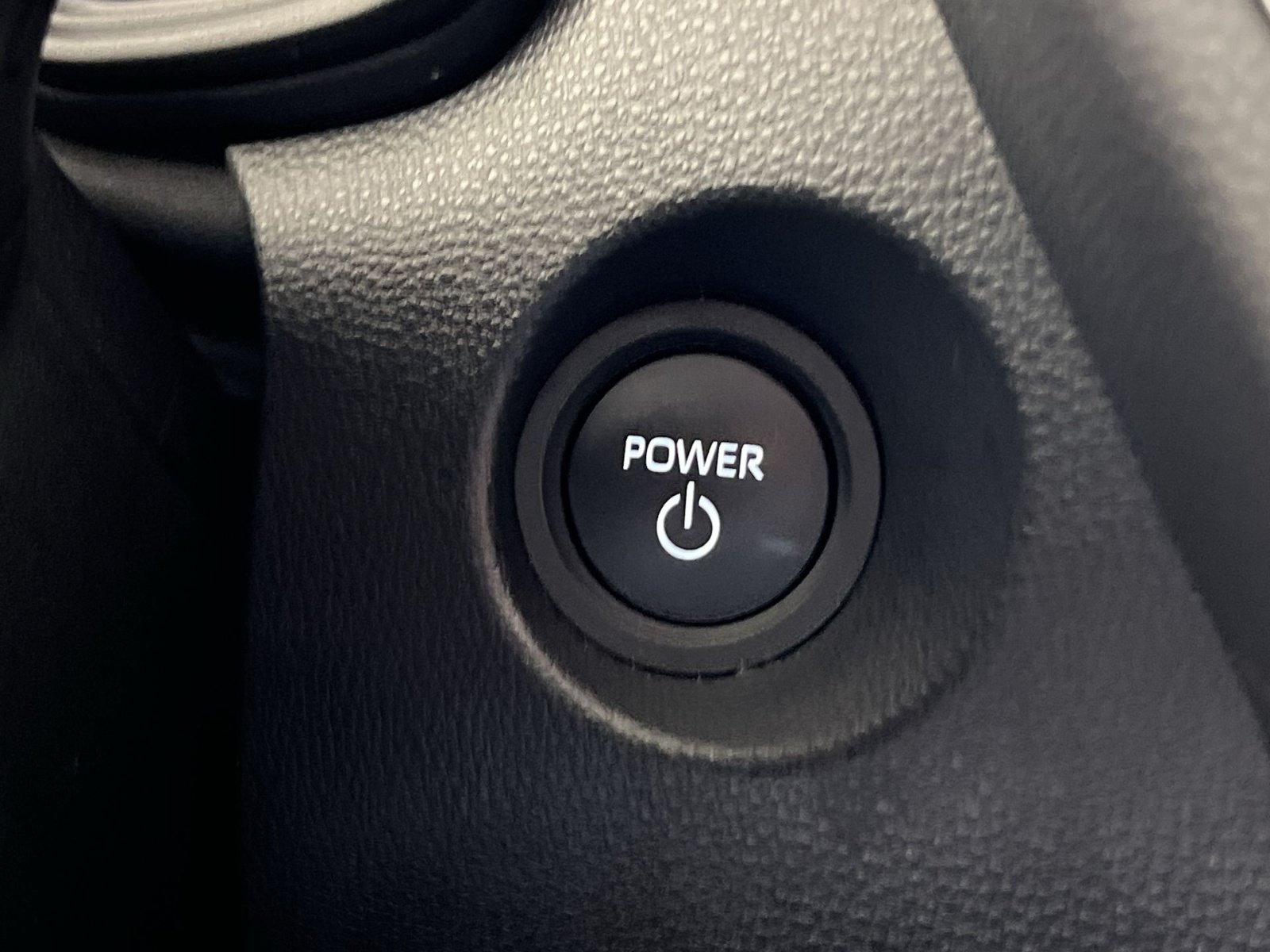 Used 2025 Toyota Corolla Cross AWD Hybrid image 35