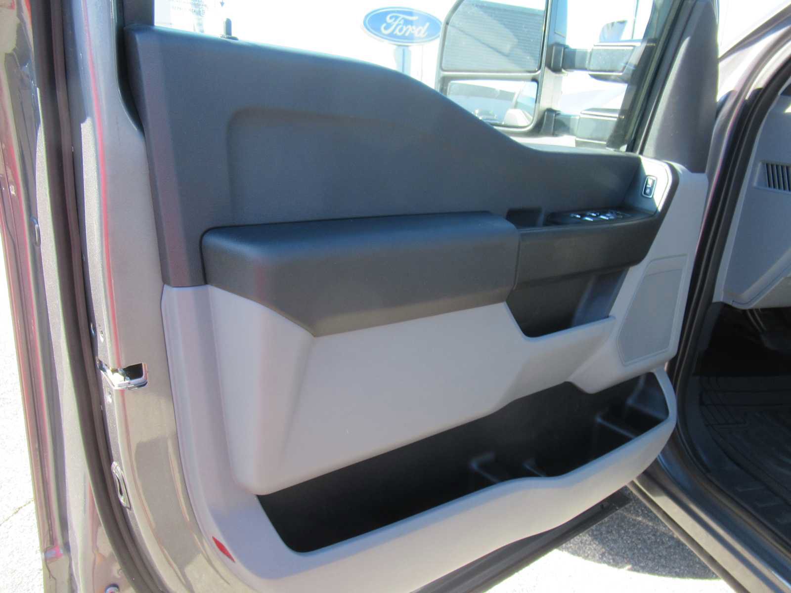 Used 2024 Ford F250 XL w/ XL Off-Road Package AWD/4WD image 24