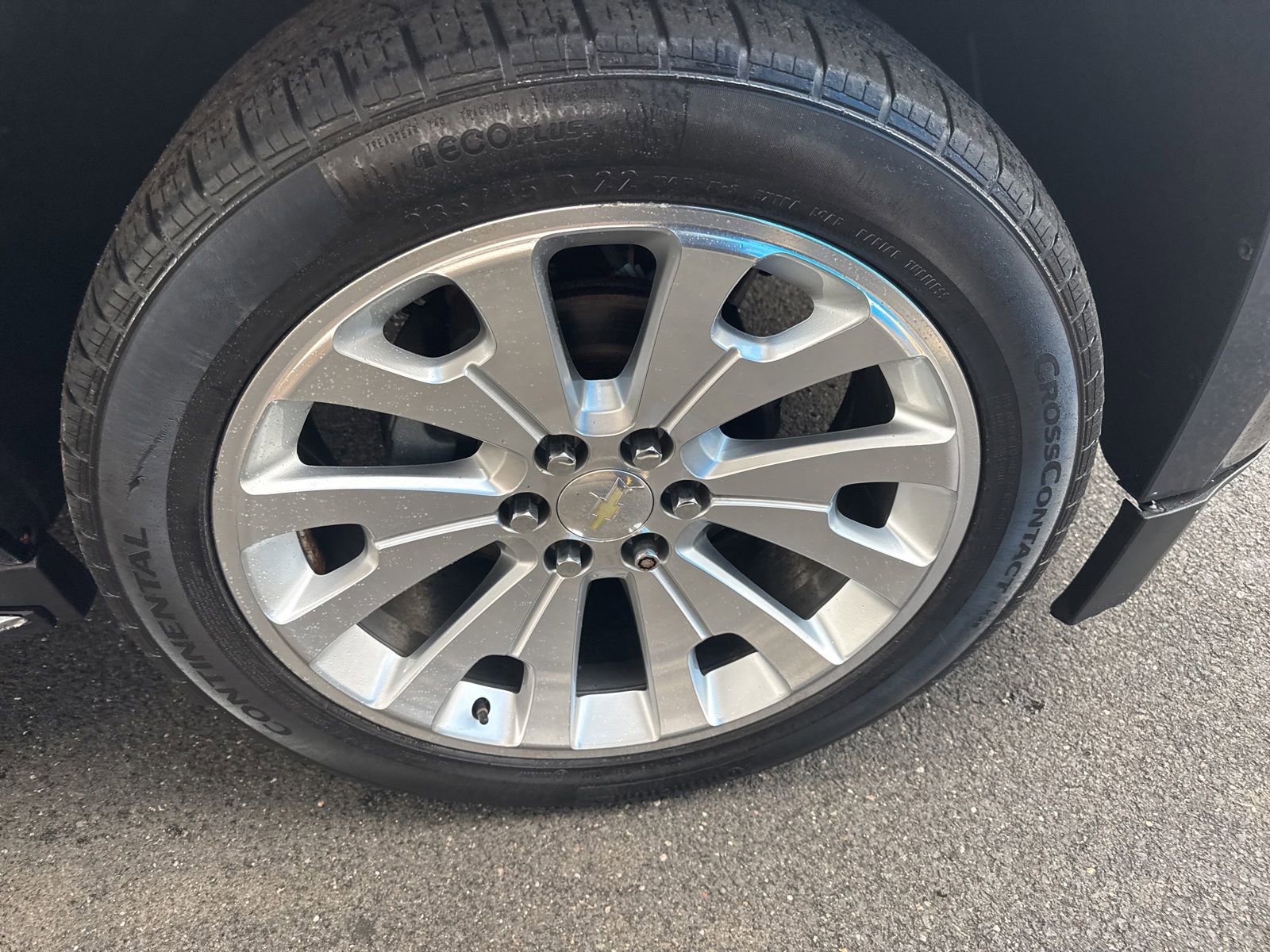 Used 2019 Chevrolet Suburban Premier AWD/4WD image 12