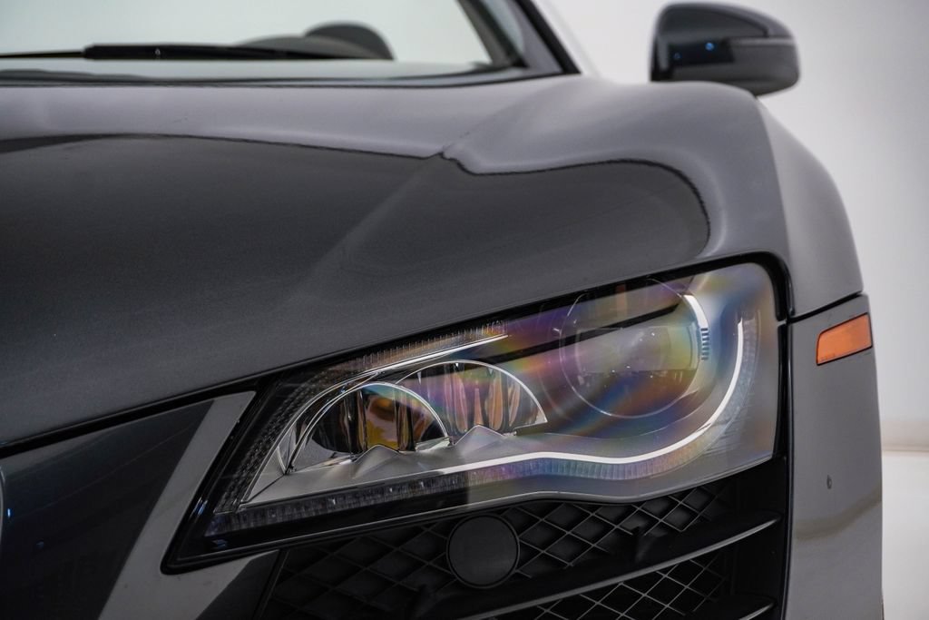 Used 2012 Audi R8 V8 AWD/4WD image 7