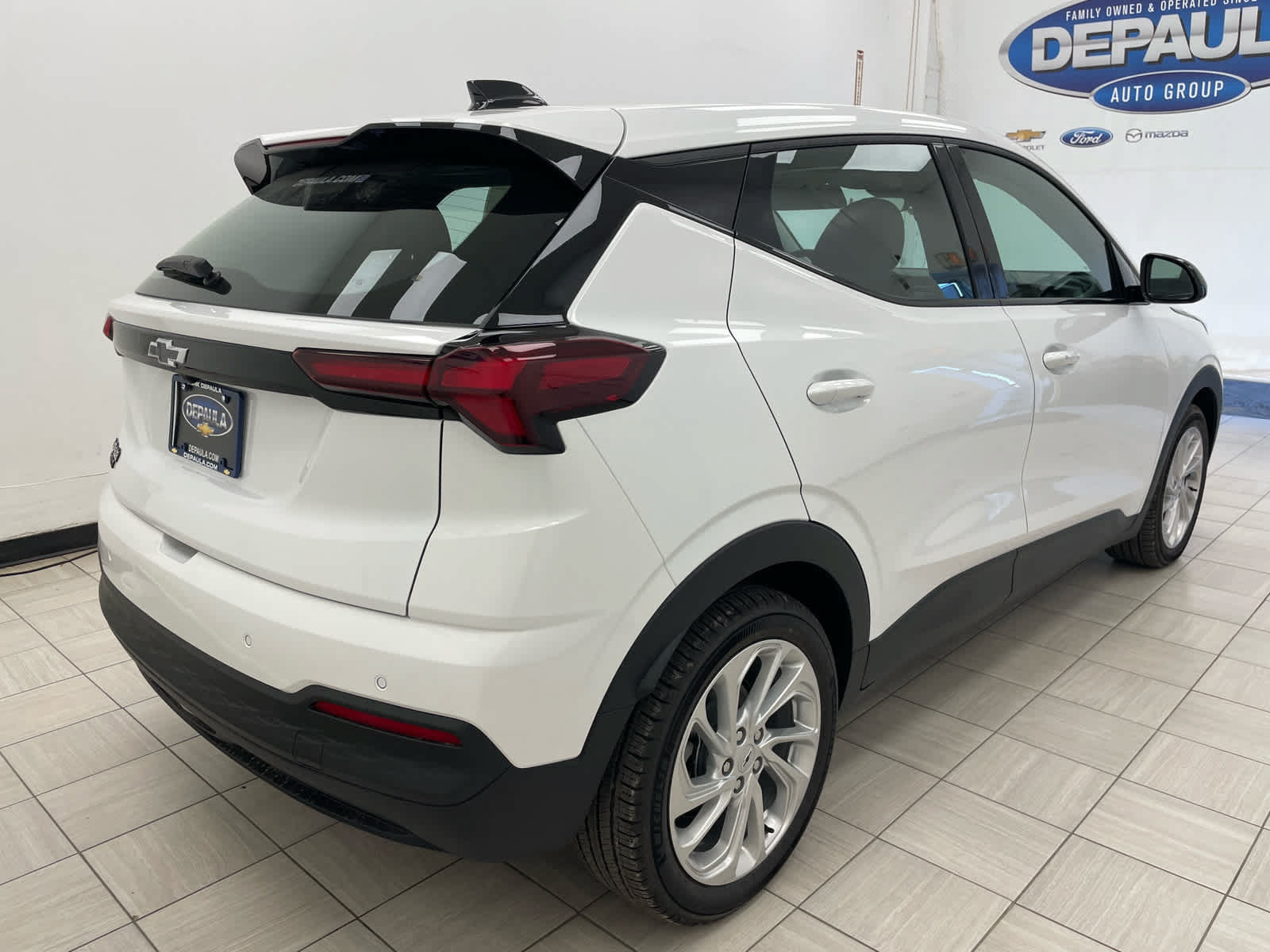New 2027 Chevrolet Bolt LT w/ Comfort Package FWD image 21