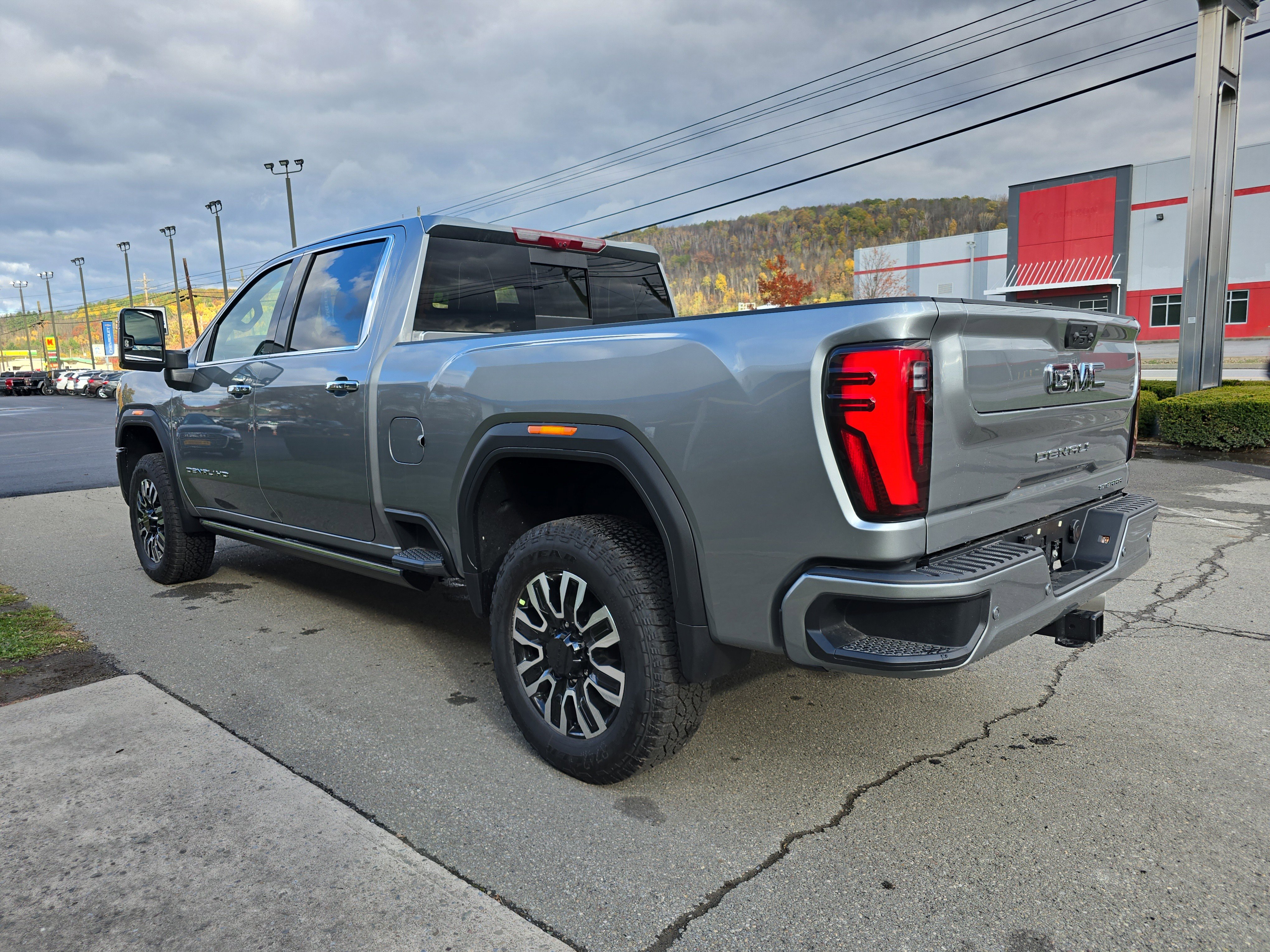 New 2026 GMC Sierra 2500 Denali Ultimate image 6