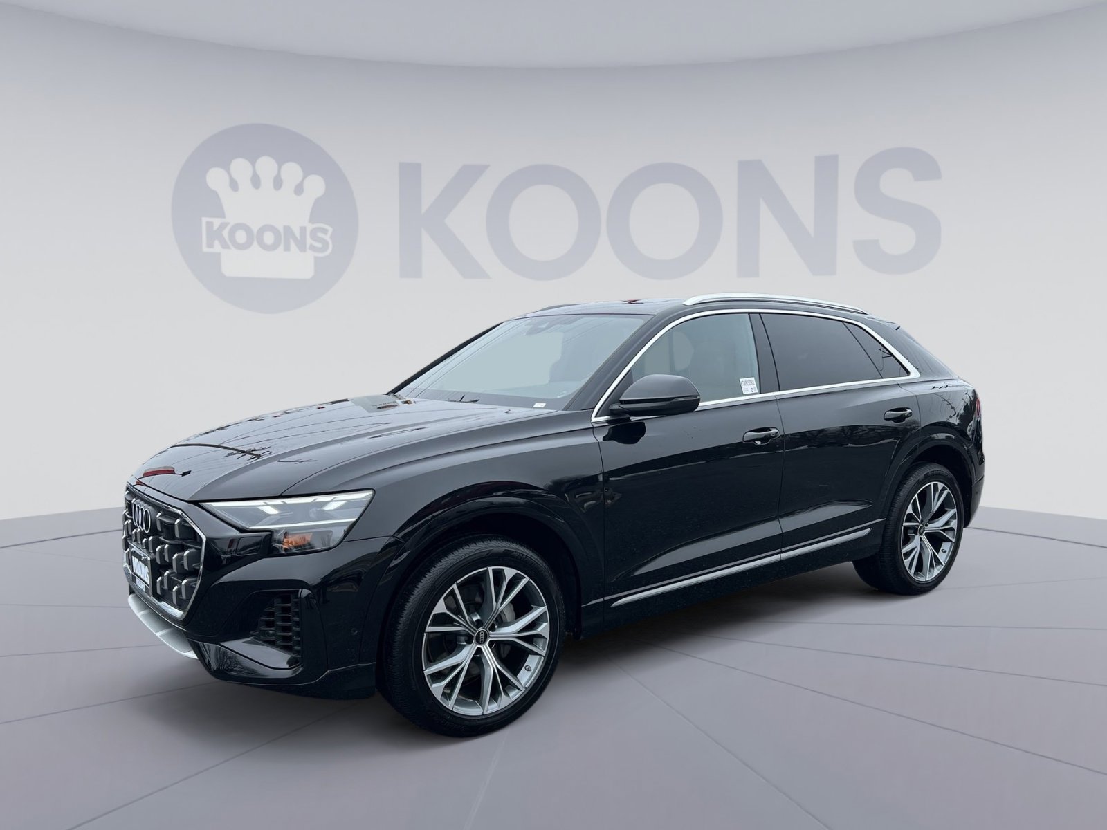 Used 2025 Audi Q8 Premium Plus image 1