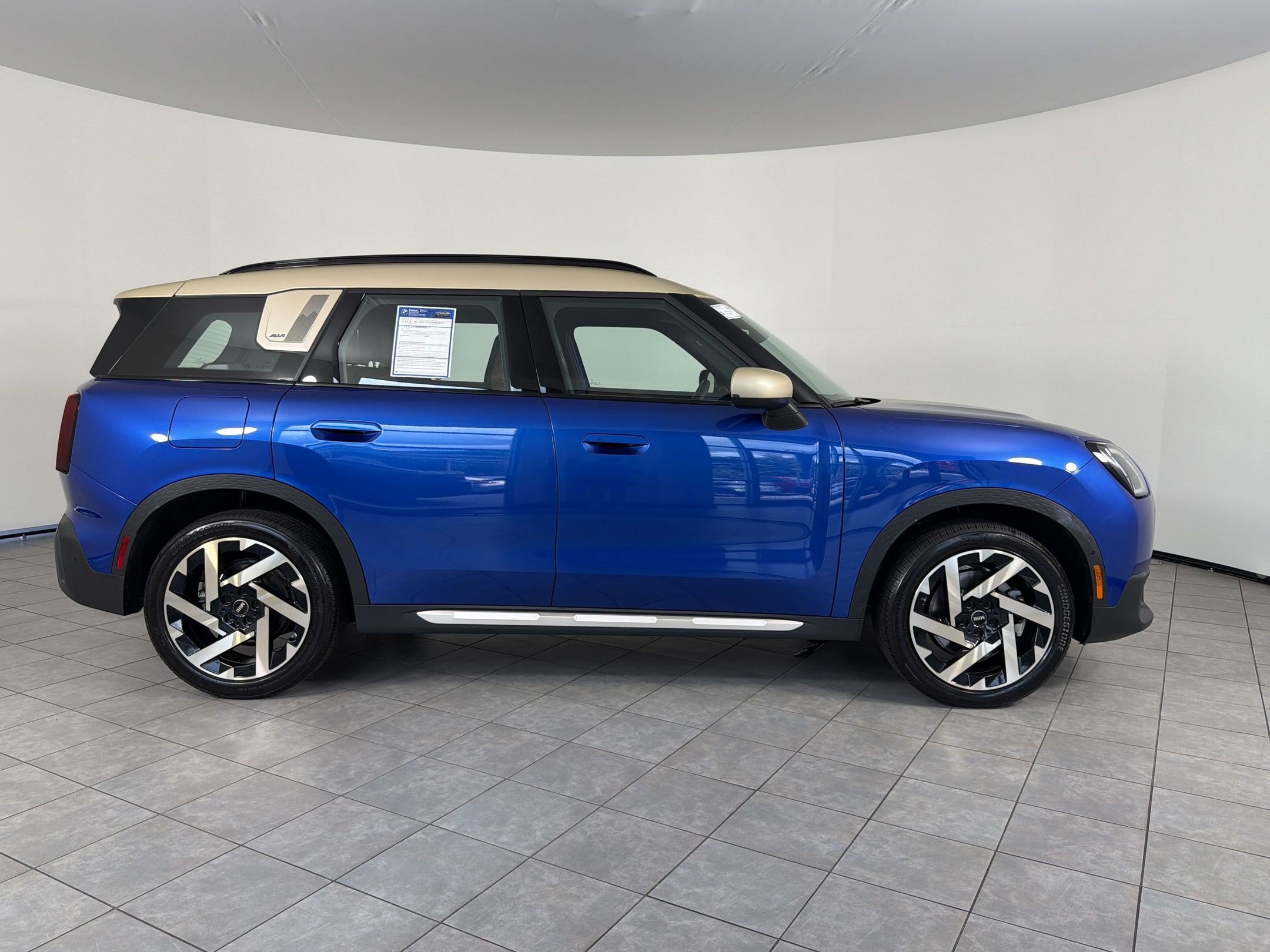 Used 2025 MINI Cooper Countryman S AWD/4WD image 8