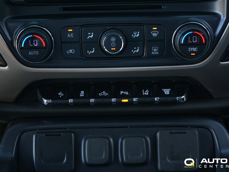 Used 2019 GMC Sierra 3500 Denali w/ Duramax Plus Package AWD/4WD image 22