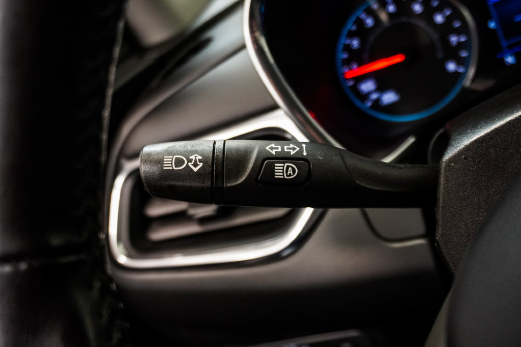 Used 2020 Chevrolet Equinox LT AWD/4WD image 17
