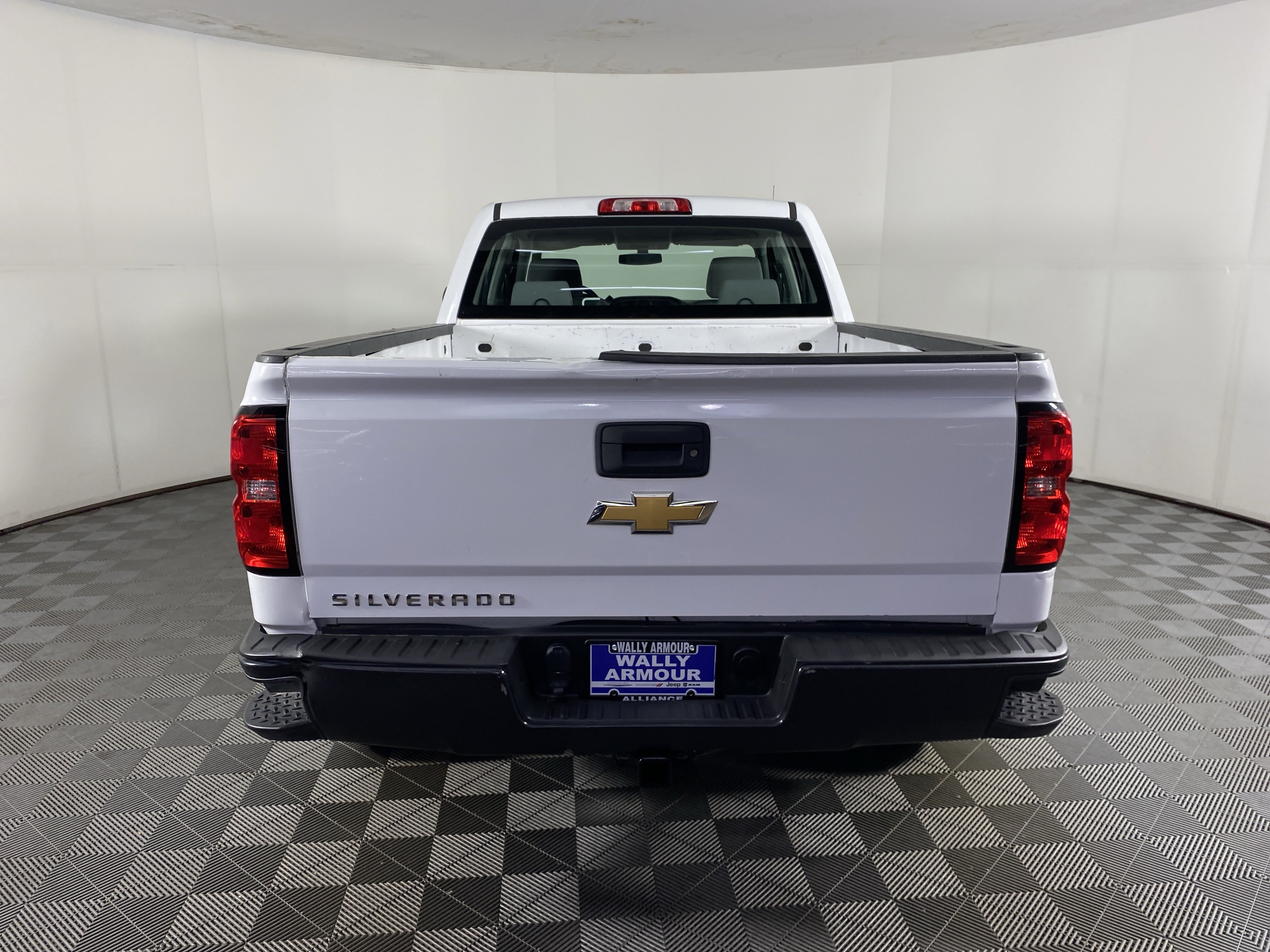 Used 2017 Chevrolet Silverado 1500 W/T w/ Trailering Package AWD/4WD image 6