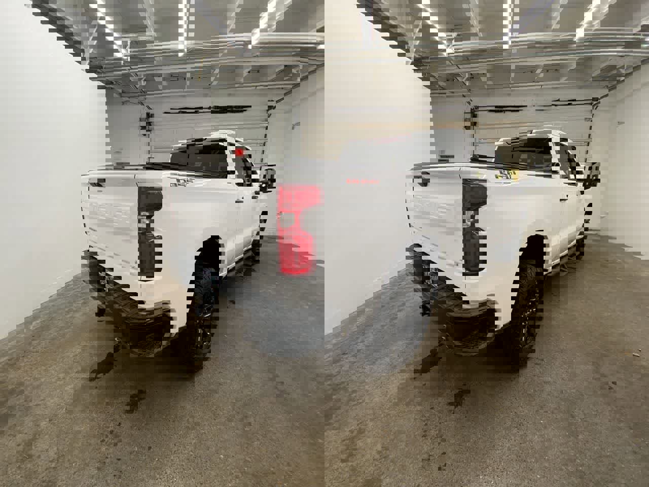 Used 2021 Chevrolet Silverado 1500 LT Trail Boss w/ Convenience Package II image 6