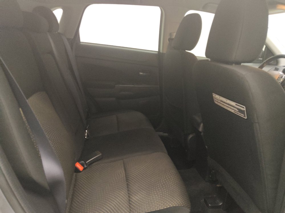 Used 2016 Mitsubishi Outlander Sport ES FWD image 19