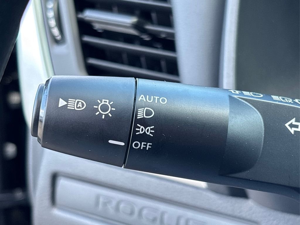 Certified 2025 Nissan Rogue S AWD/4WD image 24