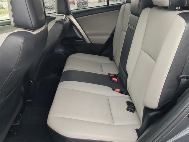 Used 2018 Toyota RAV4 Limited w/ Advanced Technology Package image 14