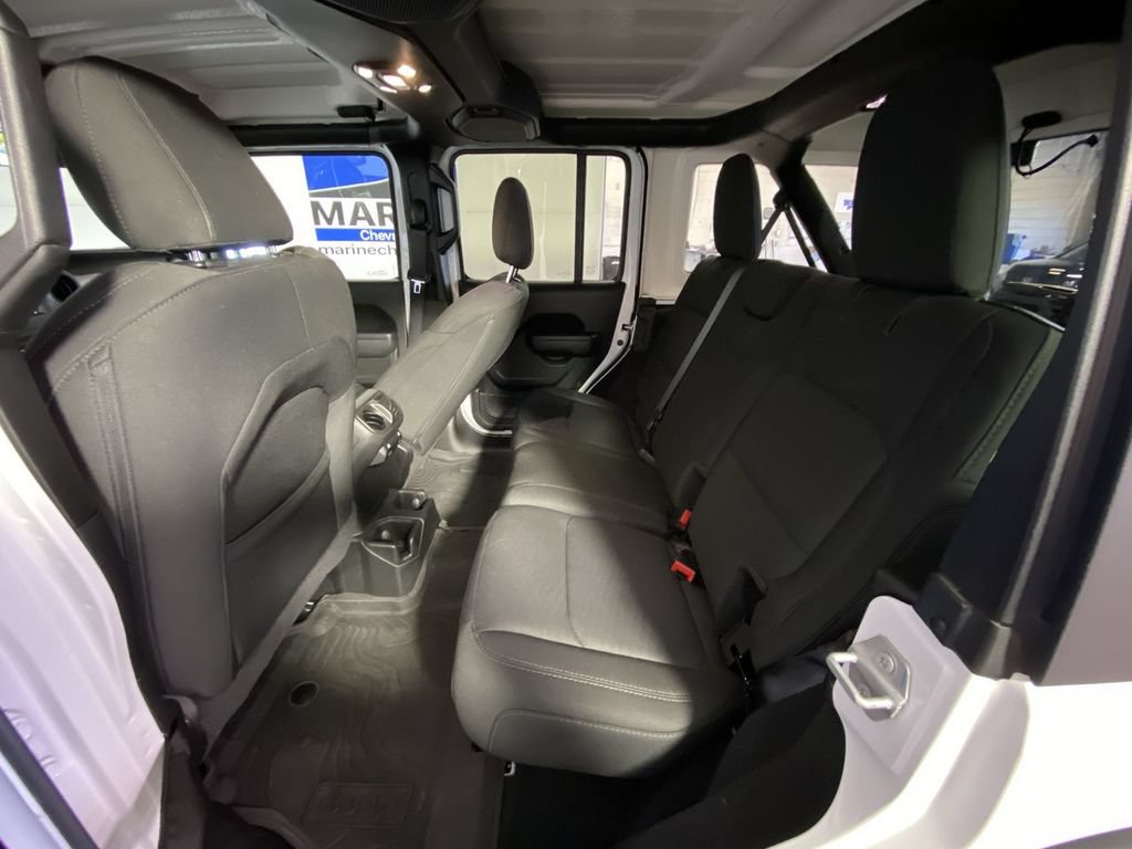 Used 2022 Jeep Wrangler Unlimited Sport AWD/4WD image 30