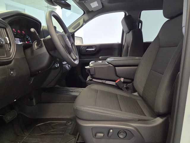 New 2026 Chevrolet Silverado 1500 Custom RWD image 11