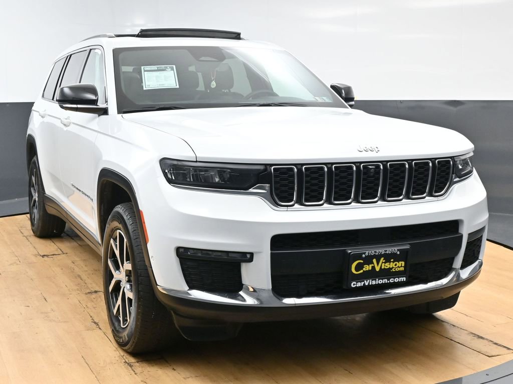 Used 2024 Jeep Grand Cherokee L Limited w/ Luxury Tech Group II image 4