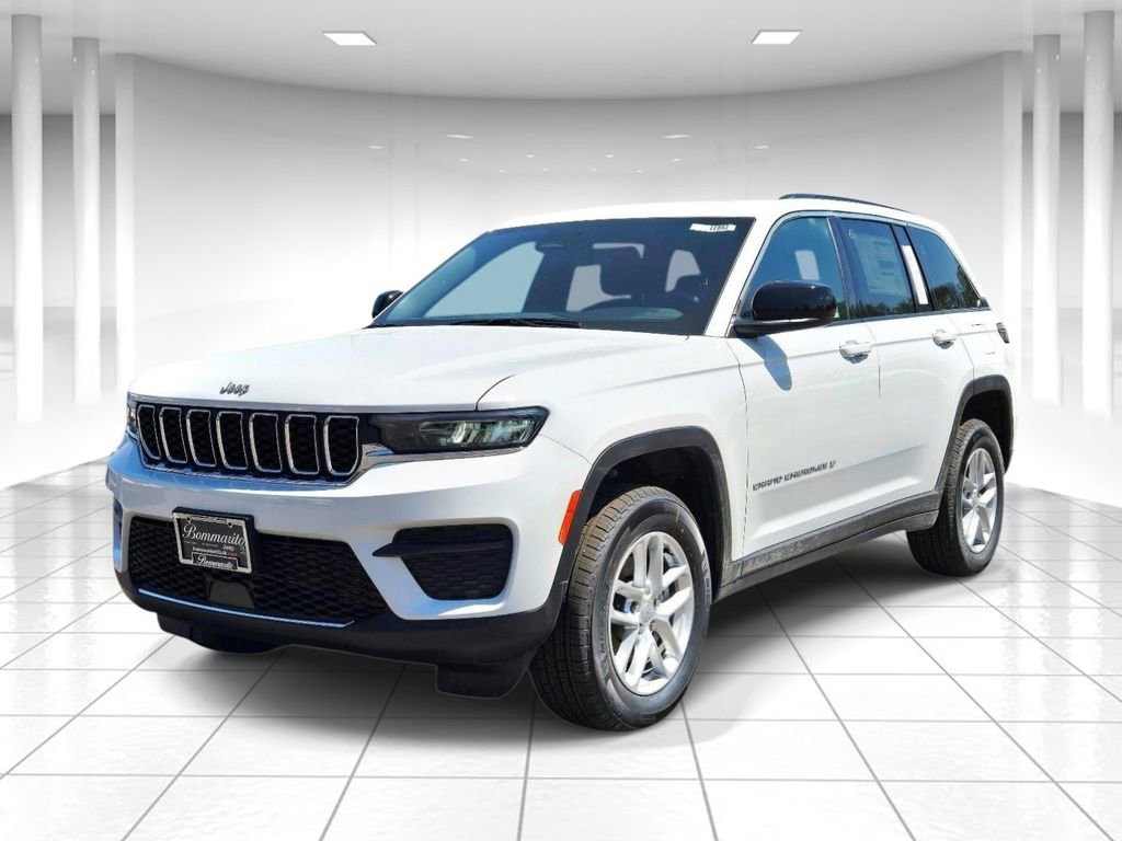 New 2026 Jeep Grand Cherokee Laredo X AWD/4WD image 7