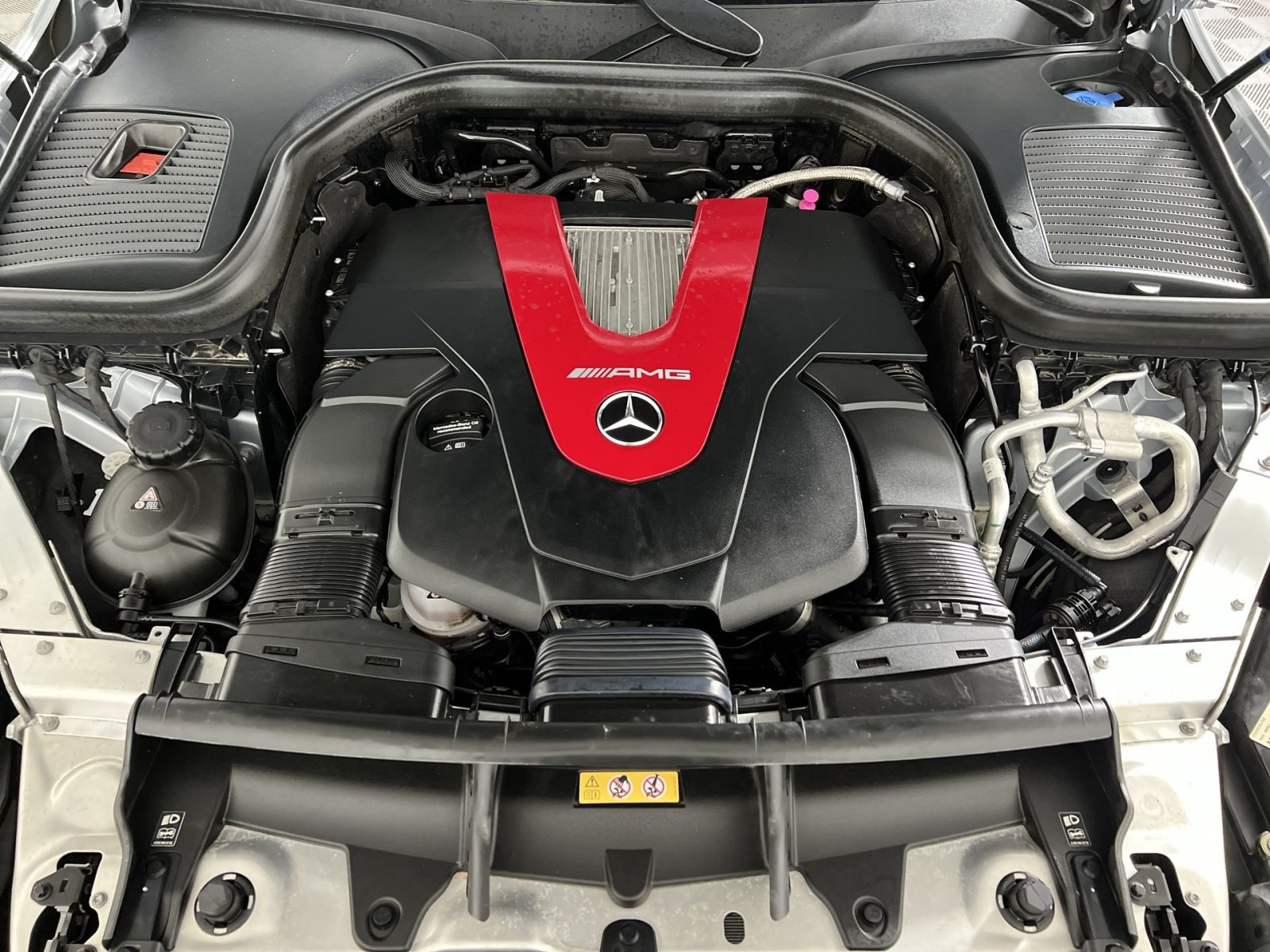 Used 2022 Mercedes-Benz GLC 43 AMG 4MATIC image 27