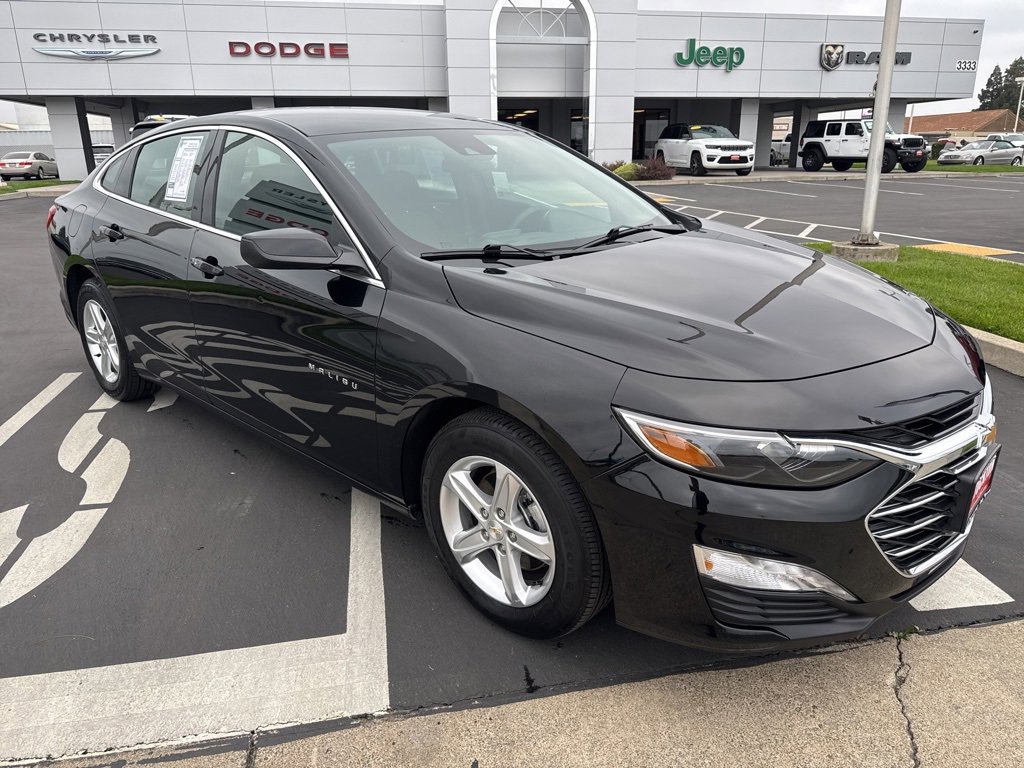 Used 2024 Chevrolet Malibu LT image 11