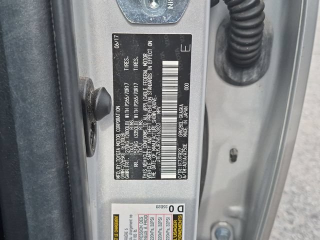 Used 2017 Toyota 4Runner SR5 RWD image 38